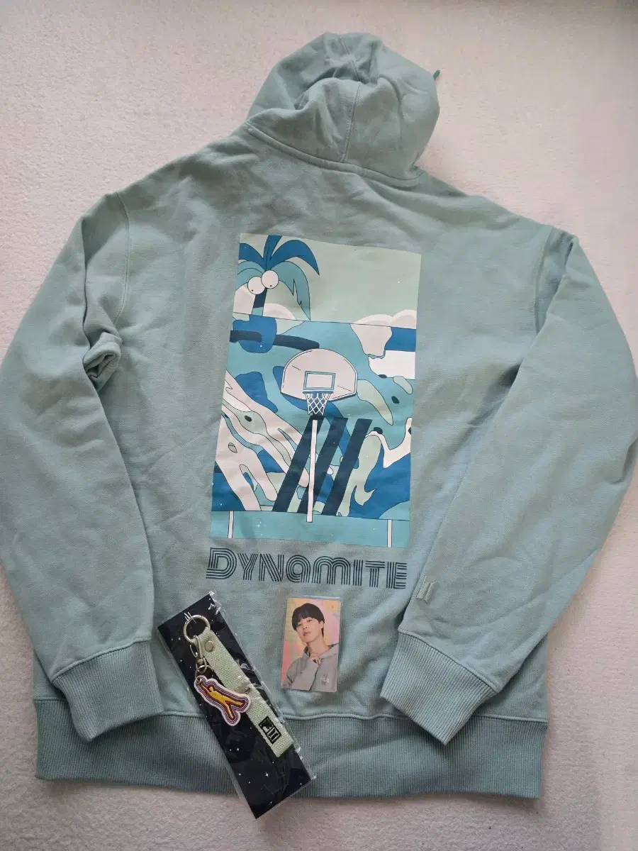 thumbnail-4